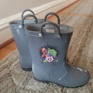 MARVEL Boys Light Up Rainboots